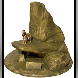 NEW Mufasa The Lion King Popcorn Bucket - Pride Rock